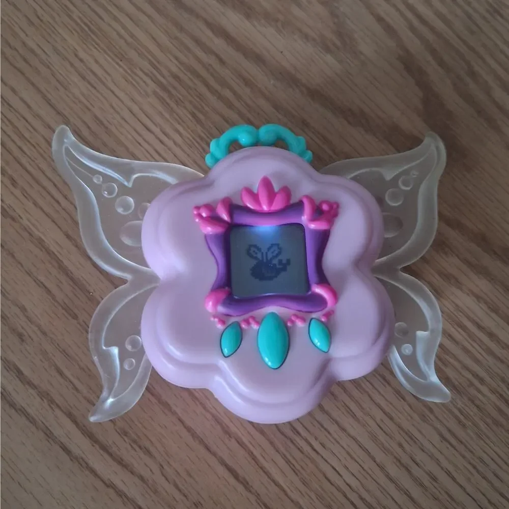WowWee Got2Glow Fairy Pet Finder Virtual Electronic Pet Light Up Pink Wings NWOT